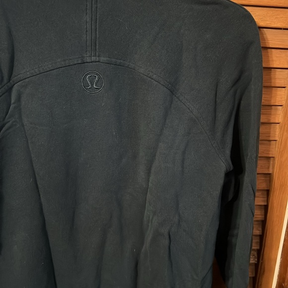 Luluemon Tunic 8 - Picture 4 of 5